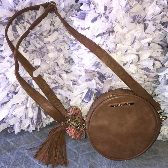 Steve Madden Handbags - ON HOLD ! Steve Madden circle bag